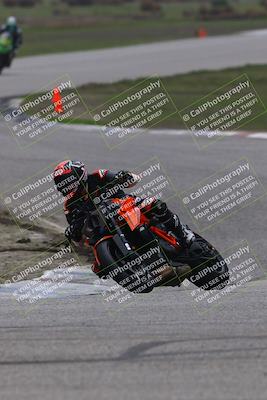 media/Nov-30-2025-TrackDaz (Sun) [[d8b22663df]]/A Group/Session 3 (Off Ramp)/